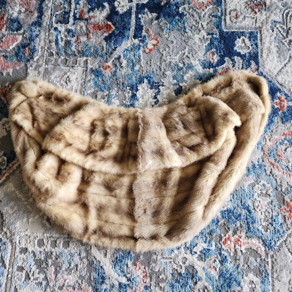 Fur Accessory - image 1